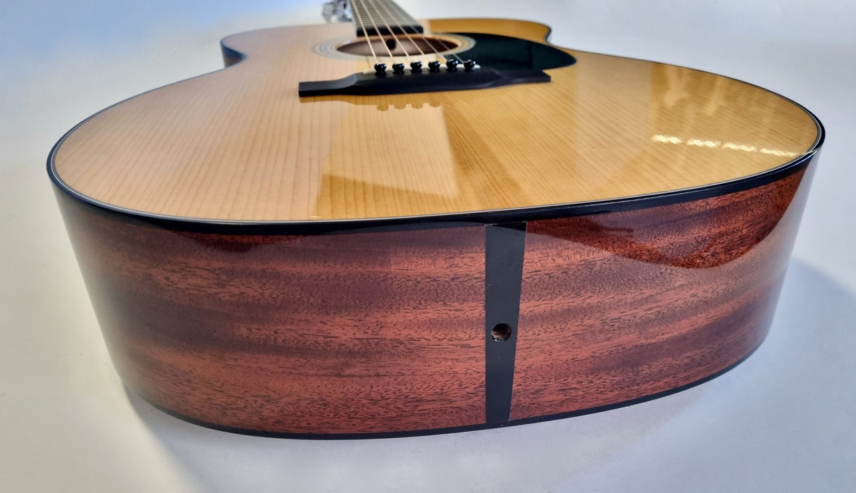 Martin 000-28 SM Style Adirondack Custom Shop Natural 2017