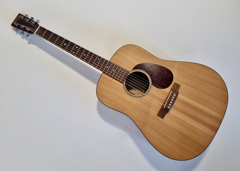 Martin DM Road Series Natural 2004