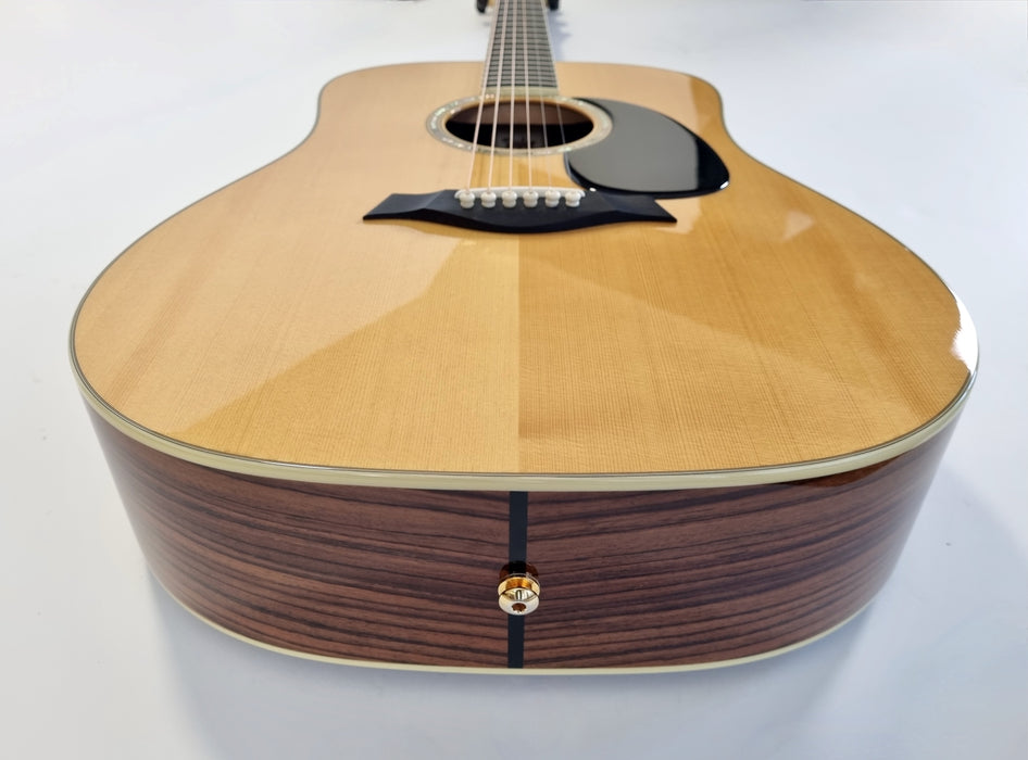 Taylor DN7 Natural 2012 Dreadnought