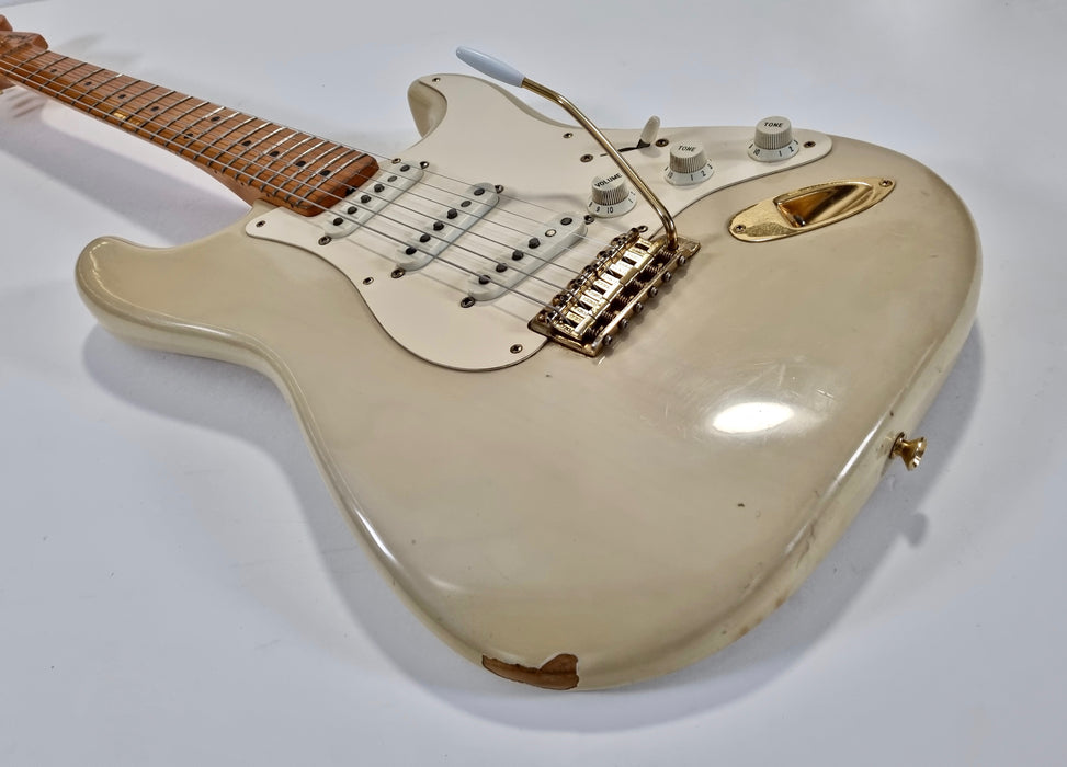 Fender Stratocaster Mary Kaye 2006