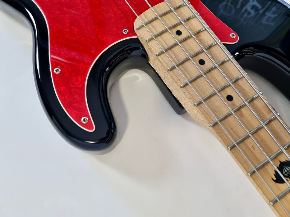 Squier Precision Bass Pete Wentz