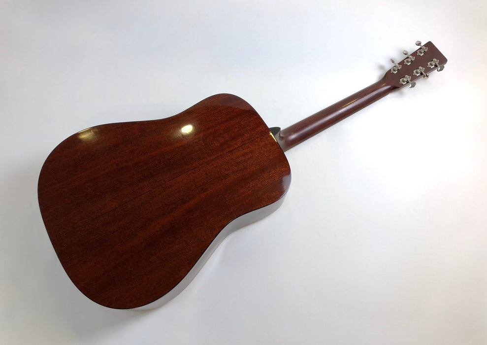 Martin D-18 Natural 2013