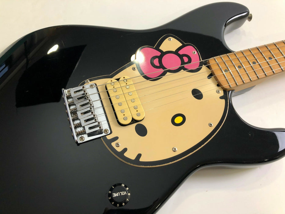 Squier Strat Hello Kitty Black 2006