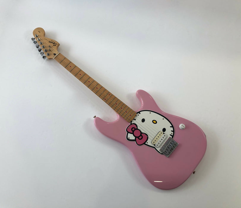 Squier Strat Hello Kitty Pink 2006