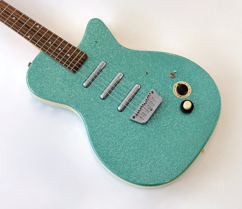 Danelectro U-3 Turquoise Sparkle 56