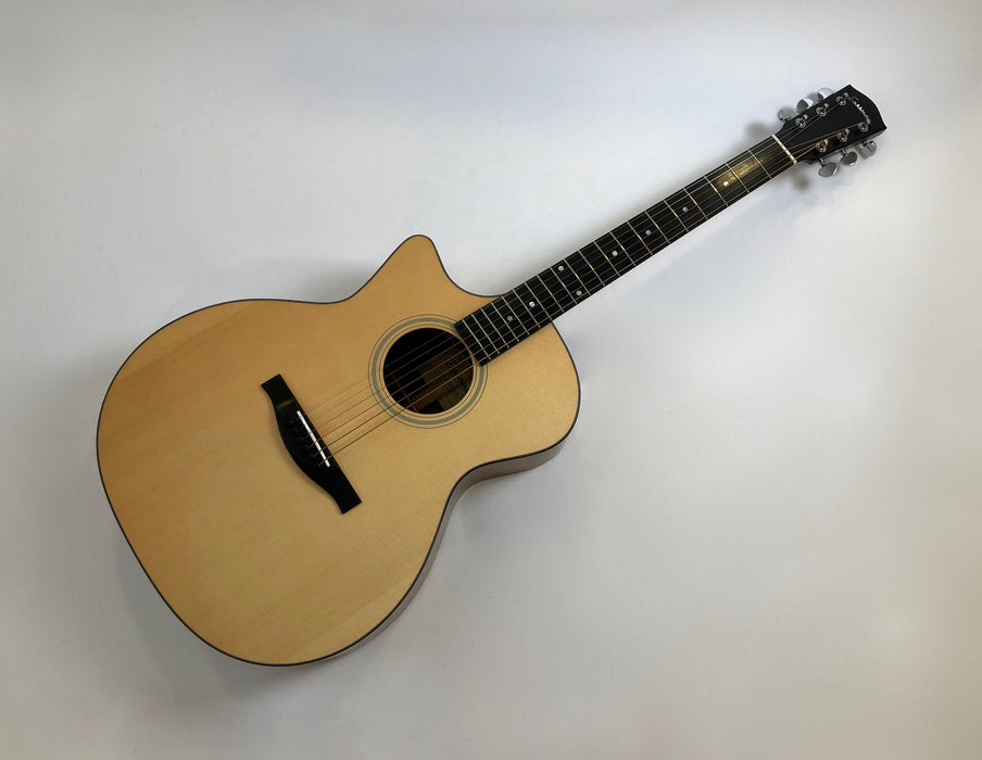 Eastman AC222CEL-OV LH Gaucher Natural 2015