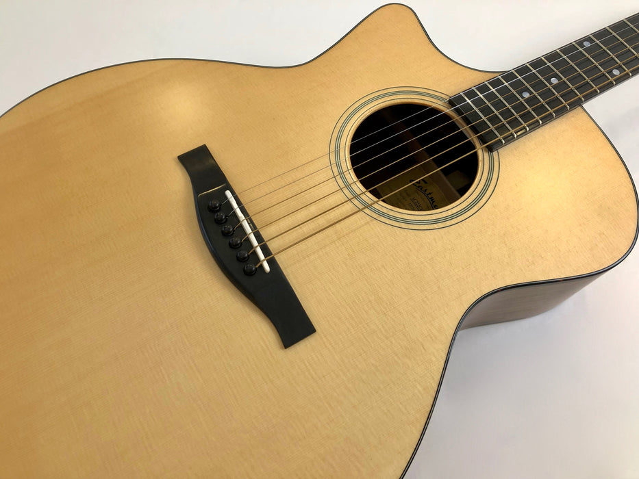 Eastman AC222CEL-OV LH Gaucher Natural 2015