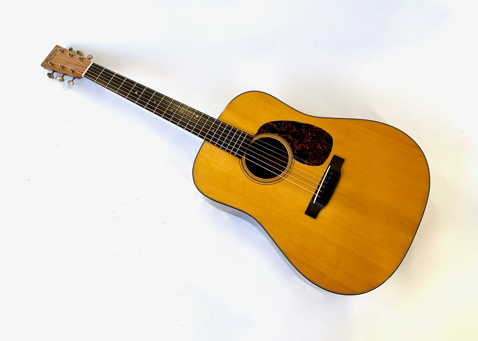 Martin D-18GE Golden Era 1934 Natural 2001