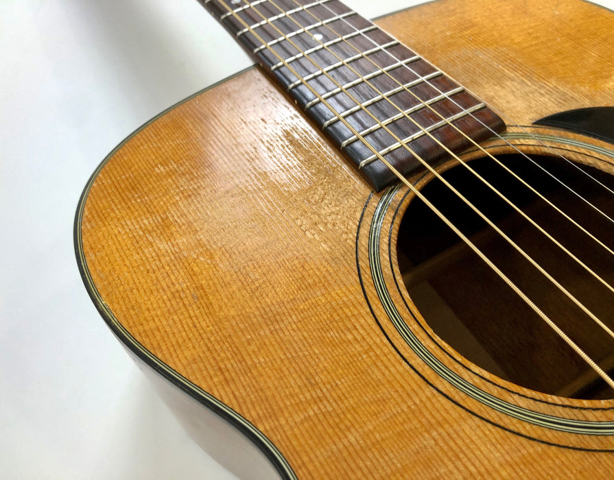 Martin O-18 Natural 1961