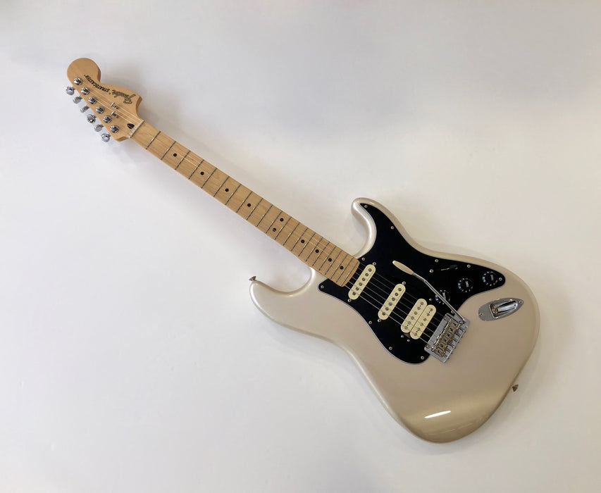 Fender Stratocaster Deluxe HSS