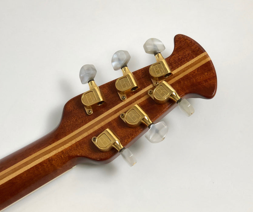 Ovation Collector Series 1982-8