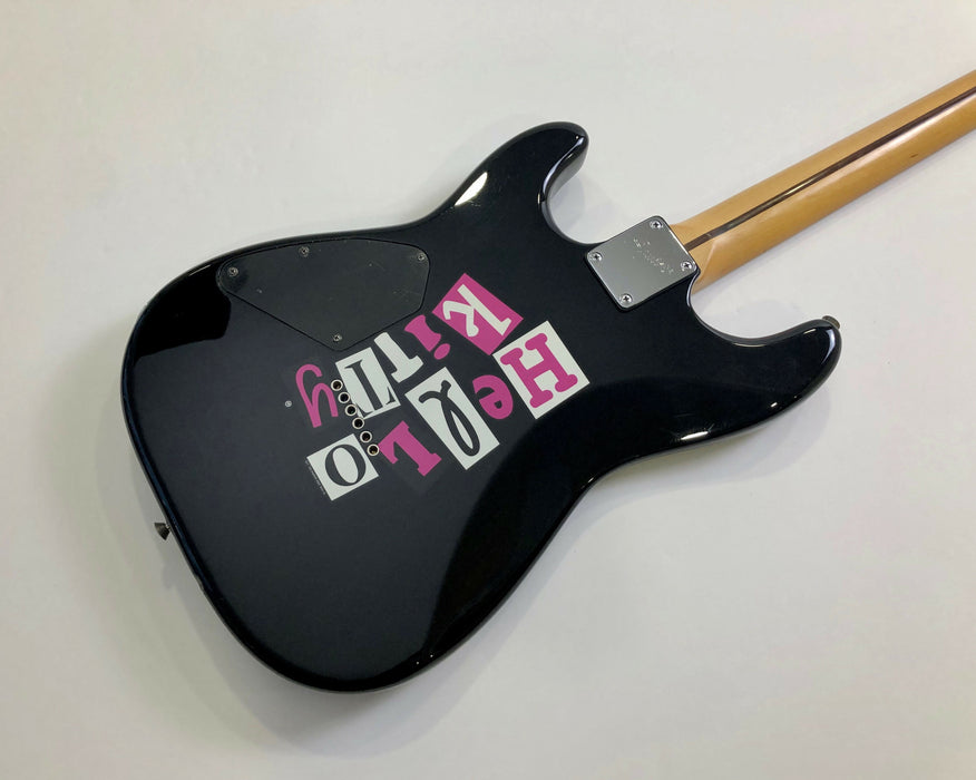 Squier Strat Hello Kitty Black 2006