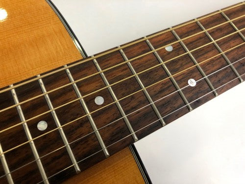 Martin D-18 Natural 2010