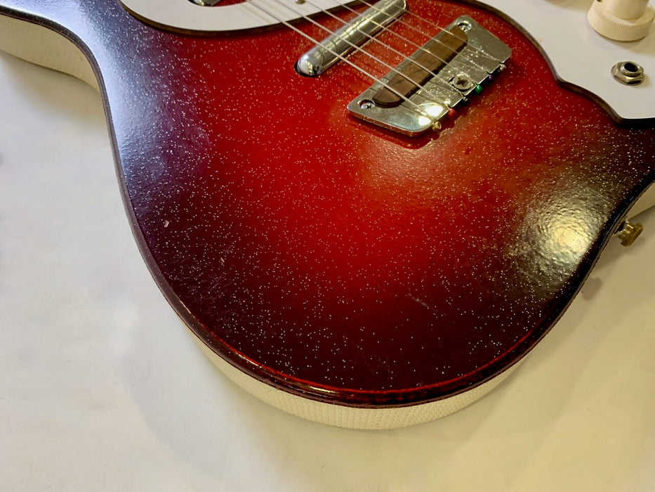 Silvertone 1457 Redburst 1965