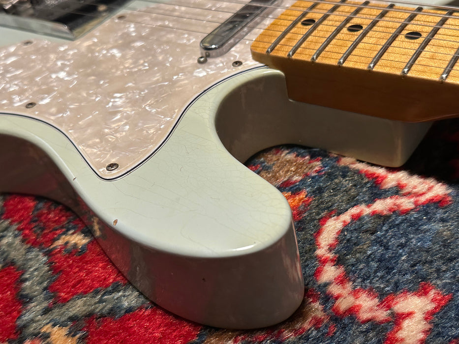 Fender Custom Shop '69 Journeyman Relic Thinline Telecaster 2022 Aged Sonic Blue