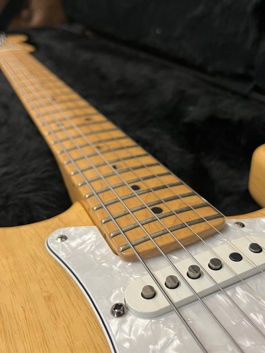 Fender Stratocaster Natural 2000