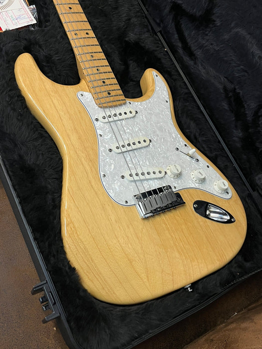 Fender Stratocaster Natural 2000