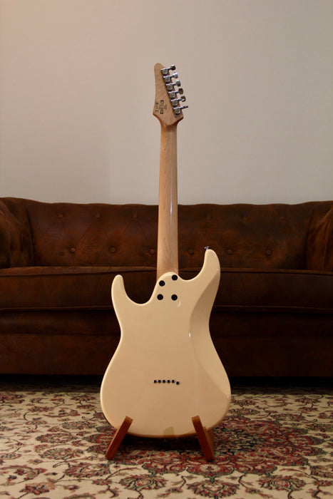 Ibanez AZ Essentials AZES31-IV Ivory