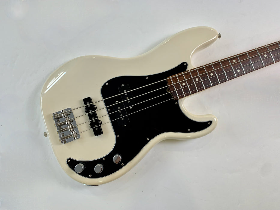 Fender Precision Bass American Performer