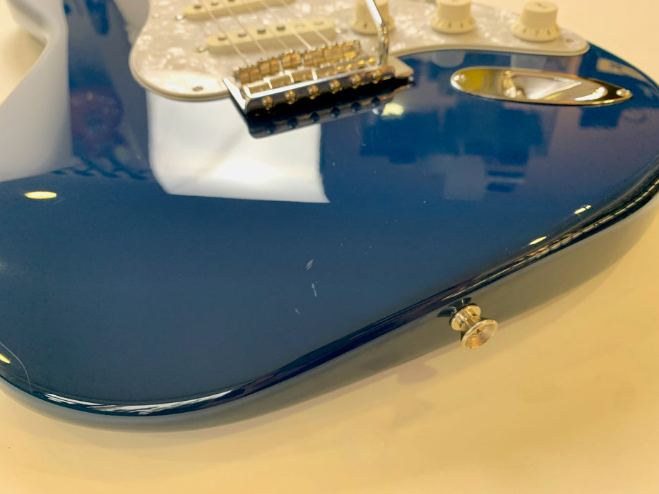 Fender Stratocaster Hybrid 2019 Indigo