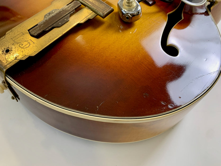 Gibson L-5 Sunburst 1946