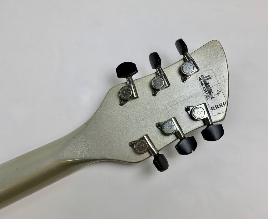 Rickenbacker 330 Silver 1985