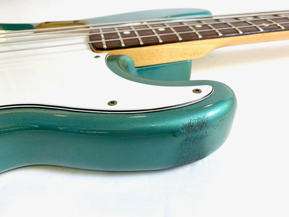 Fender Precision Bass Special 1980 Lake Placid Blue