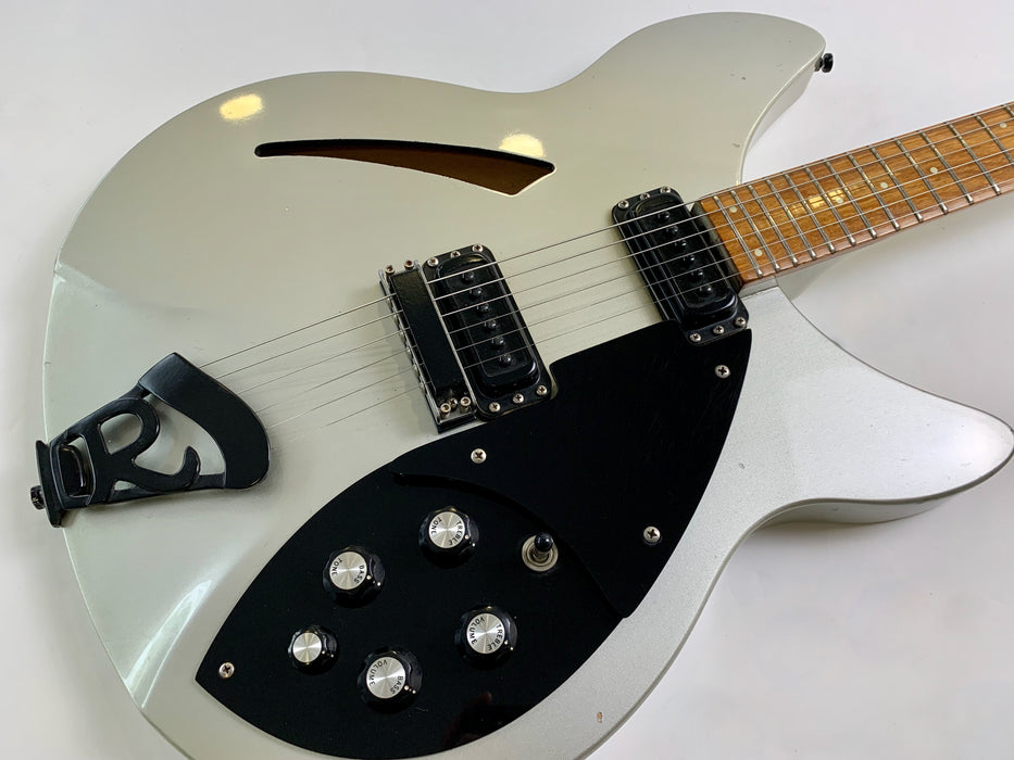 Rickenbacker 330 Silver 1985