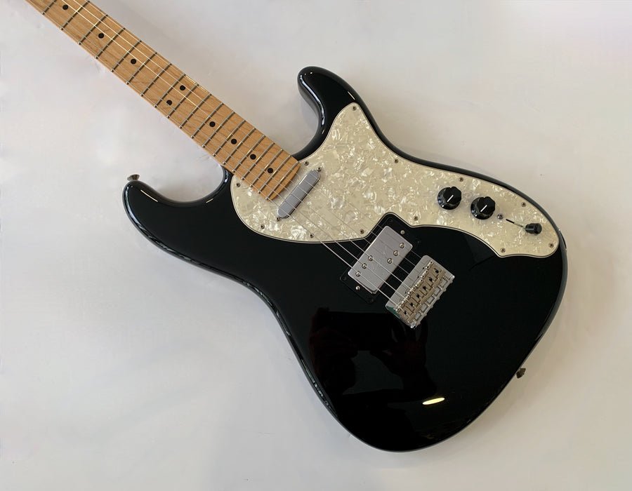 Fender Stratocaster Deluxe Pawn Shop