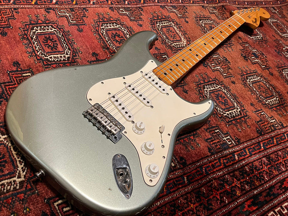 Fender Custom Shop '66 Reissue Stratocaster Closet Classic LTD 2005 Firemist Silver Metallic