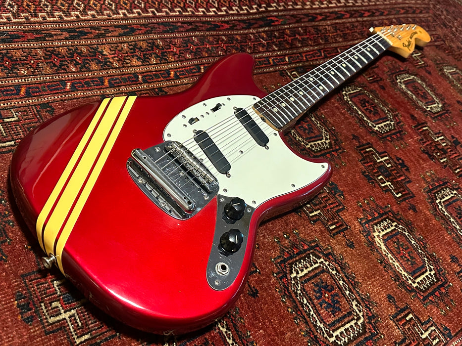 Fender Mustang Guitar with Rosewood Fretboard 1974 - Competition Red