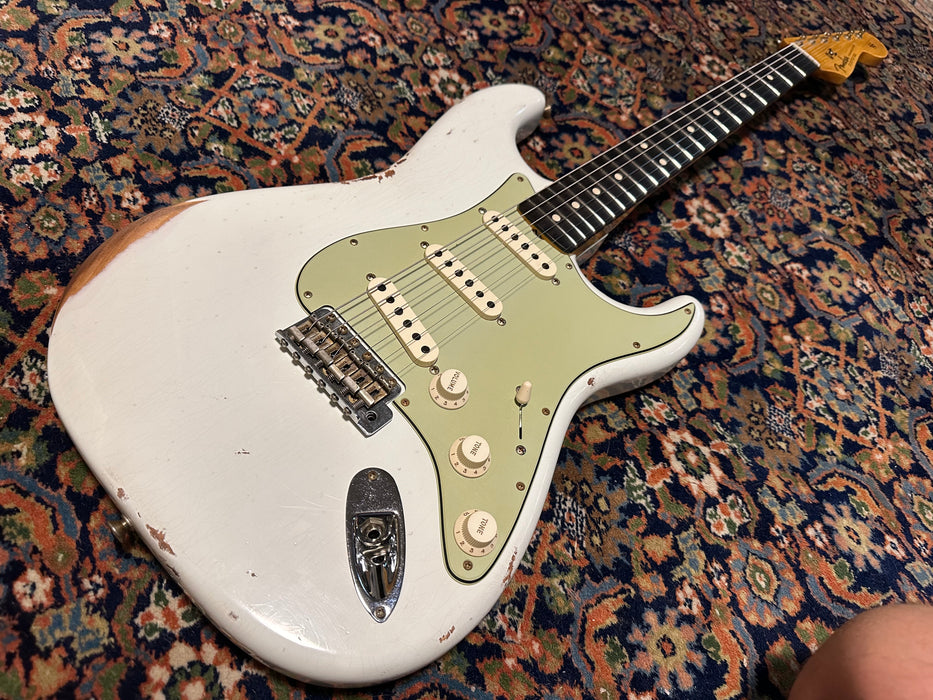 Fender Custom Shop '63 Reissue Relic Stratocaster 2023 Olympic White