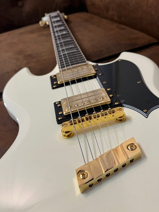 Guild Double-cut Vintage White 2023