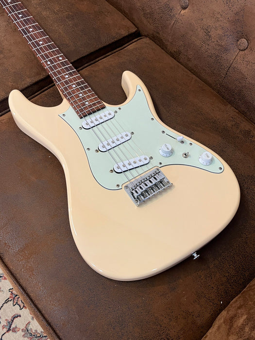 Ibanez AZ Essentials AZES31-IV Ivory