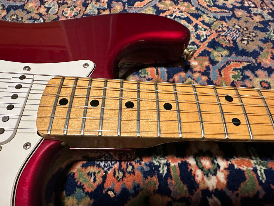 Fender The Strat with Maple Fretboard 1981 - Candy Apple Red