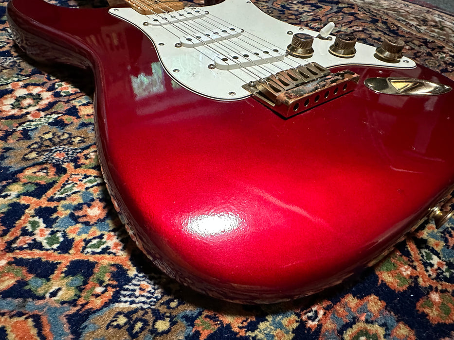 Fender The Strat with Maple Fretboard 1981 - Candy Apple Red