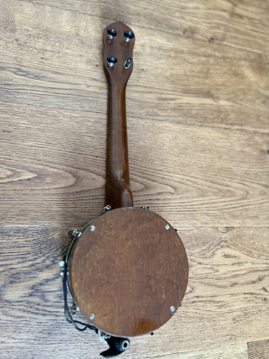 The Gibson Banjolele_1810